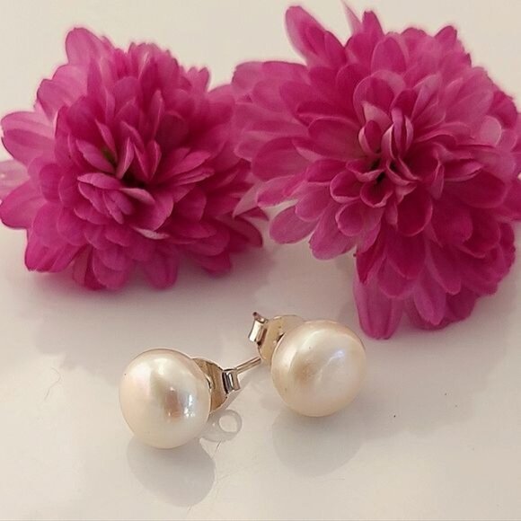 Natural Round Creamy White Pearl 9mm 925 Sterling Silver Earrings - Picture 7 of 7